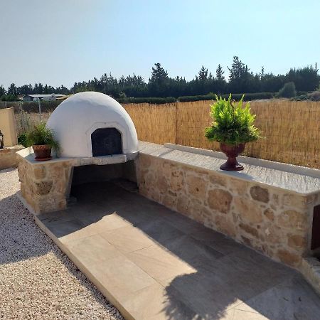Villa Yioukkas Paphos Exterior photo